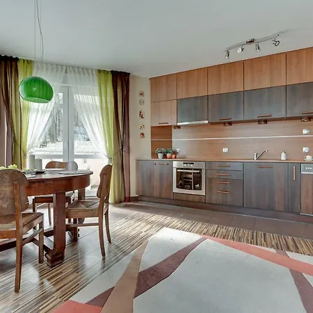 Blue Mandarin Wood Apartament *